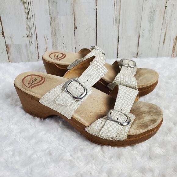 Dansko Leather Casual Everyday Slip On Sandals Clogs Size 38 Brown Women - Picture 1 of 12